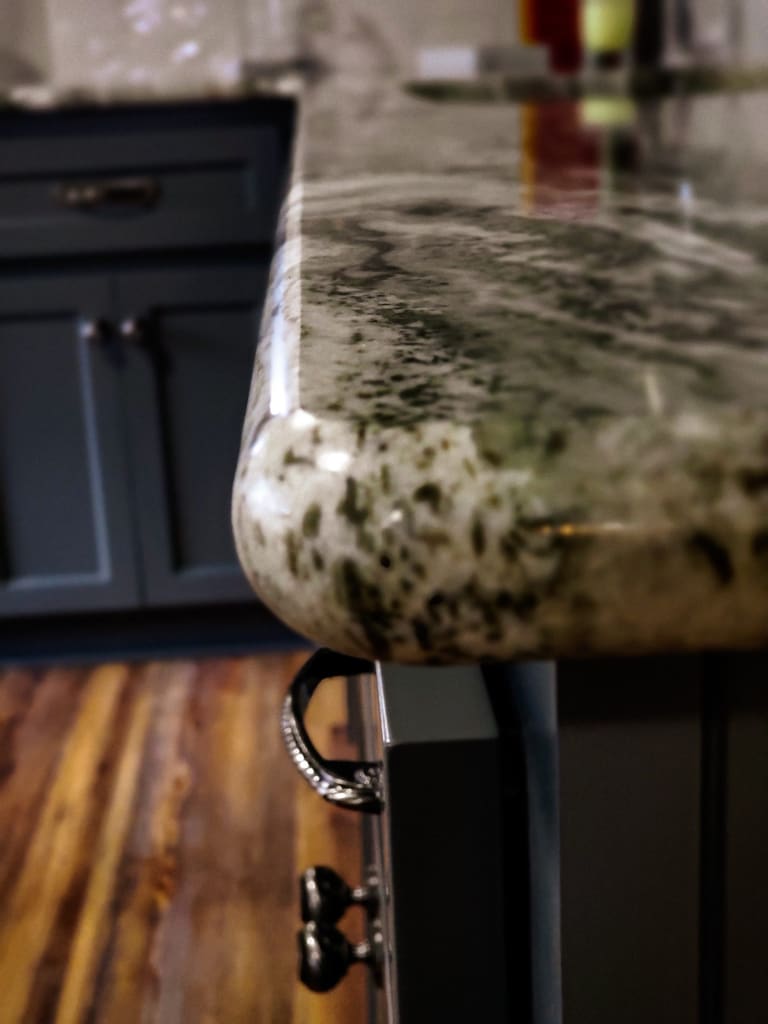 Full Bullnose countertop edge profile, hand-polished by Set In Stone