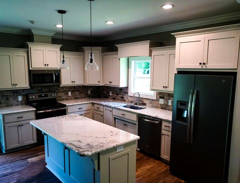 Shadow Storm marble kitchen